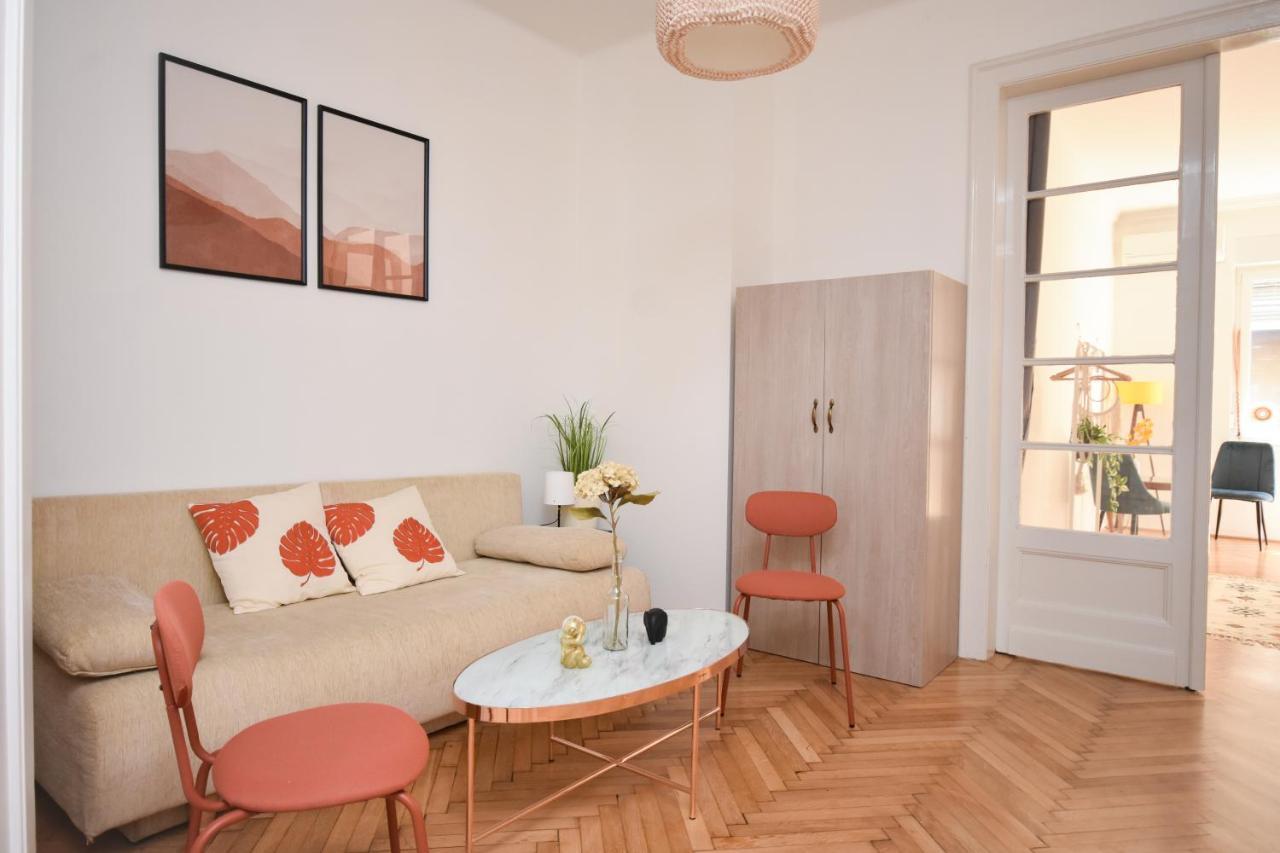 Castle Nest Apartment Budapeste Exterior foto