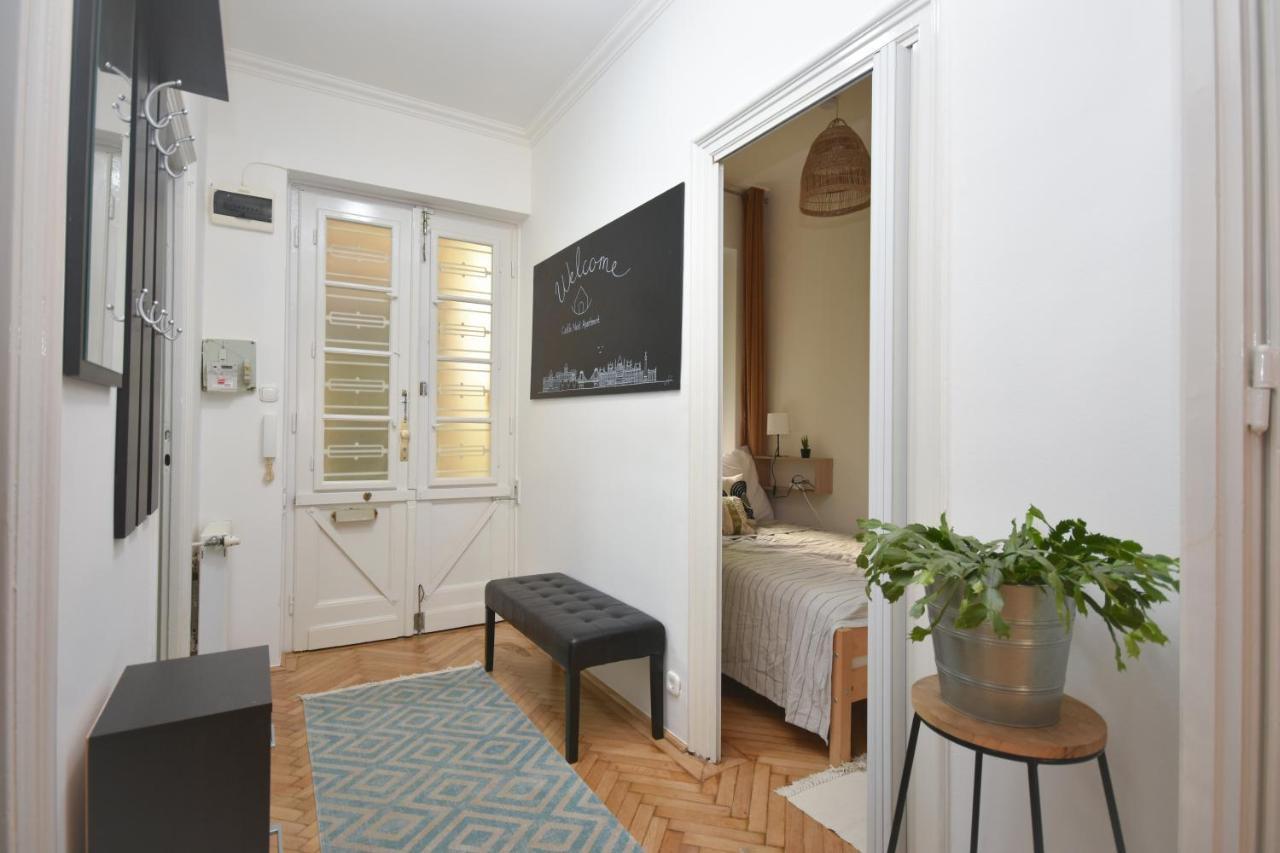 Castle Nest Apartment Budapeste Exterior foto